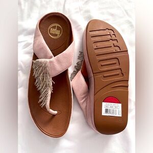 FitFlop size 9, Thong Sandal with beaded detail